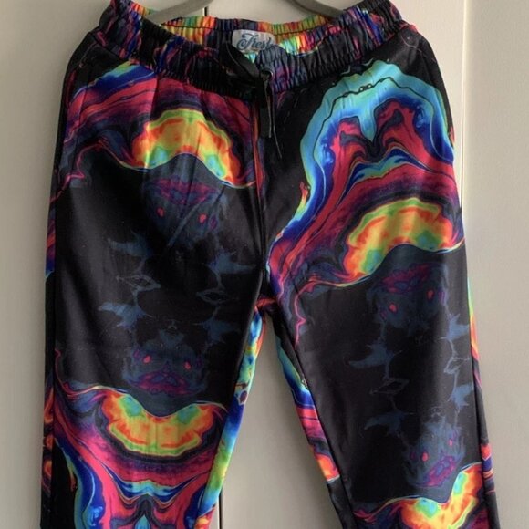 NWT Drill Clothing Co Fresh Prints of Bel Air Joggers - Picture 1 of 3